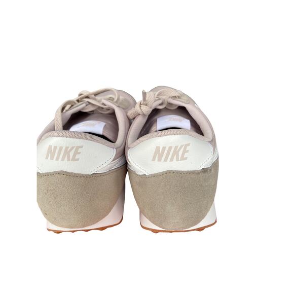 Nike Women's DBreak Sneakers Shoes 12 * NWT - Picture 3 of 7